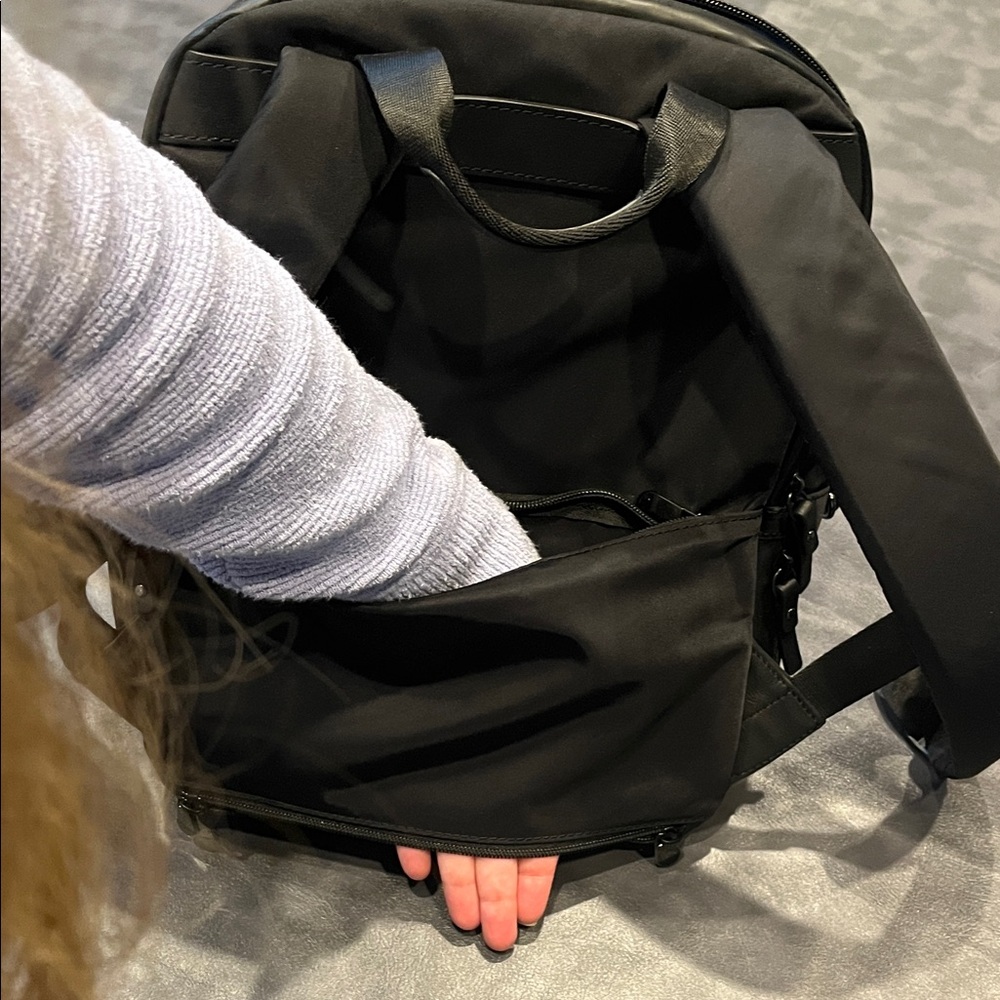 Stylish Black Backpack - image 6